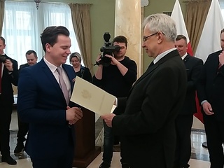 Mini 44bdbfbb 891b 4051 b5a1 777fdeeabfaf