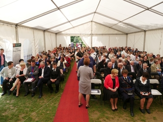 Mini d99728a7 8731 4928 b9fd f1dd2aaf1787