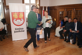 Mini de8270f4 a64d 4fab b46d 17c40688dba7