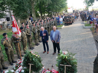 Mini 0deec347 5653 4e37 b3bf b302cdd91210