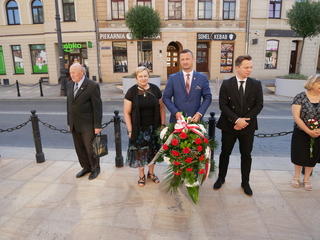 Mini c945f625 02dc 44d5 b7b1 c28bd45a8684