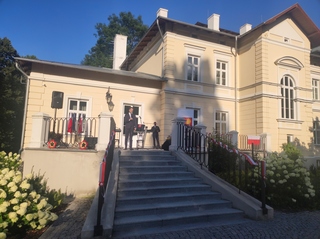 Mini 897ef738 97b8 4073 8c19 d1e85e1fae13