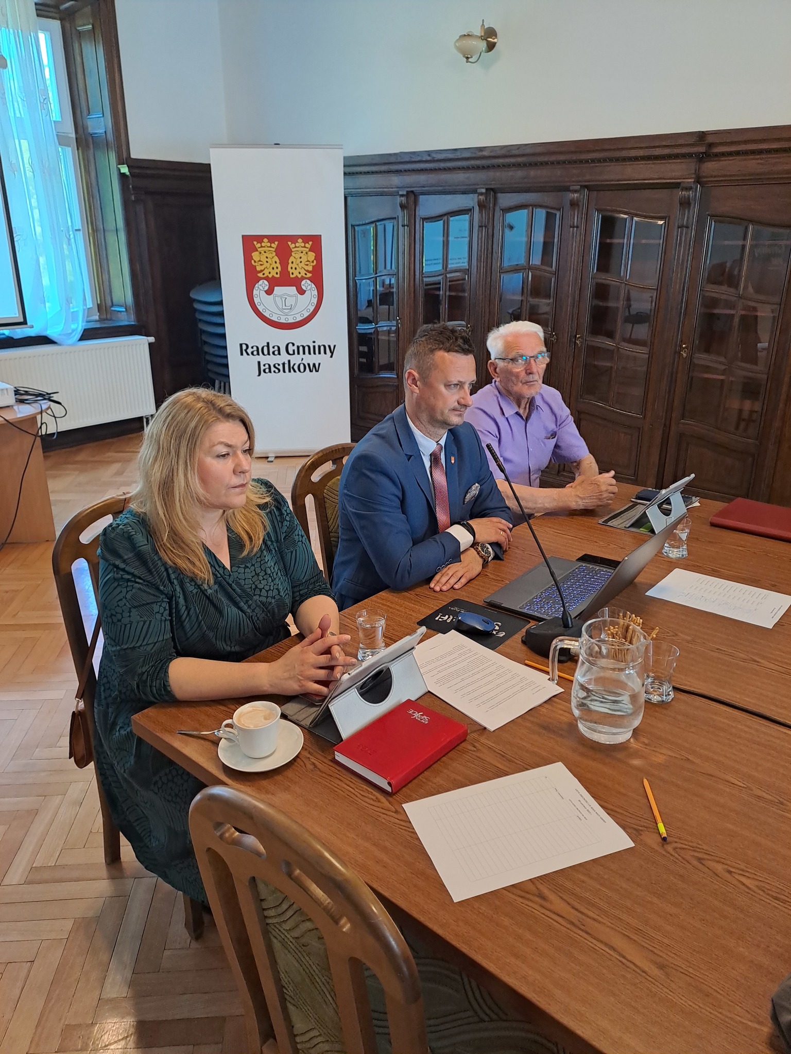 181a8565 77e7 42ff aba6 4d5317430cf6