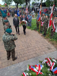 Mini ce02f47f d8c0 428d 9692 e9f8396b982b