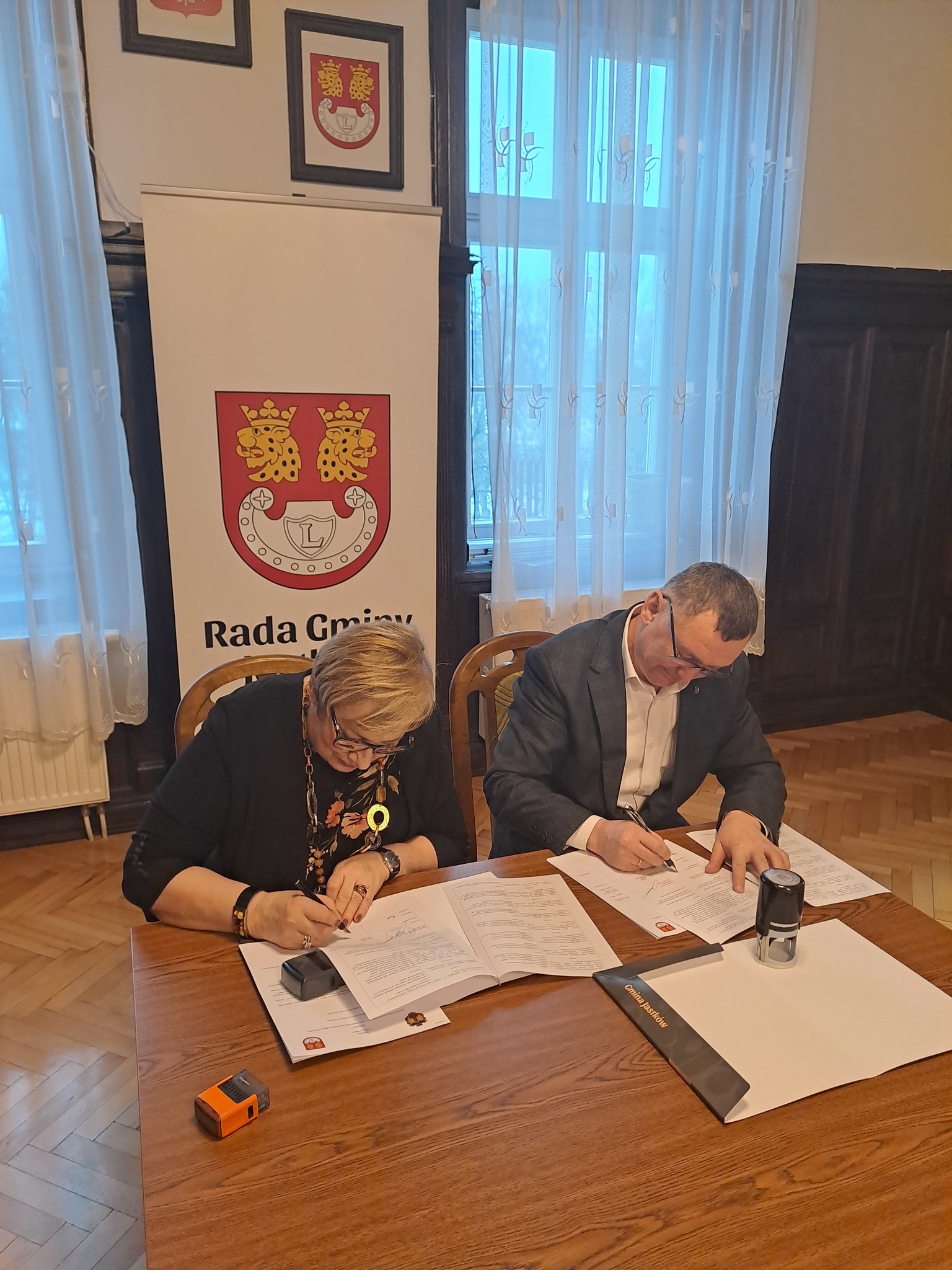 4305e003 3203 47b0 9c94 93d056672409