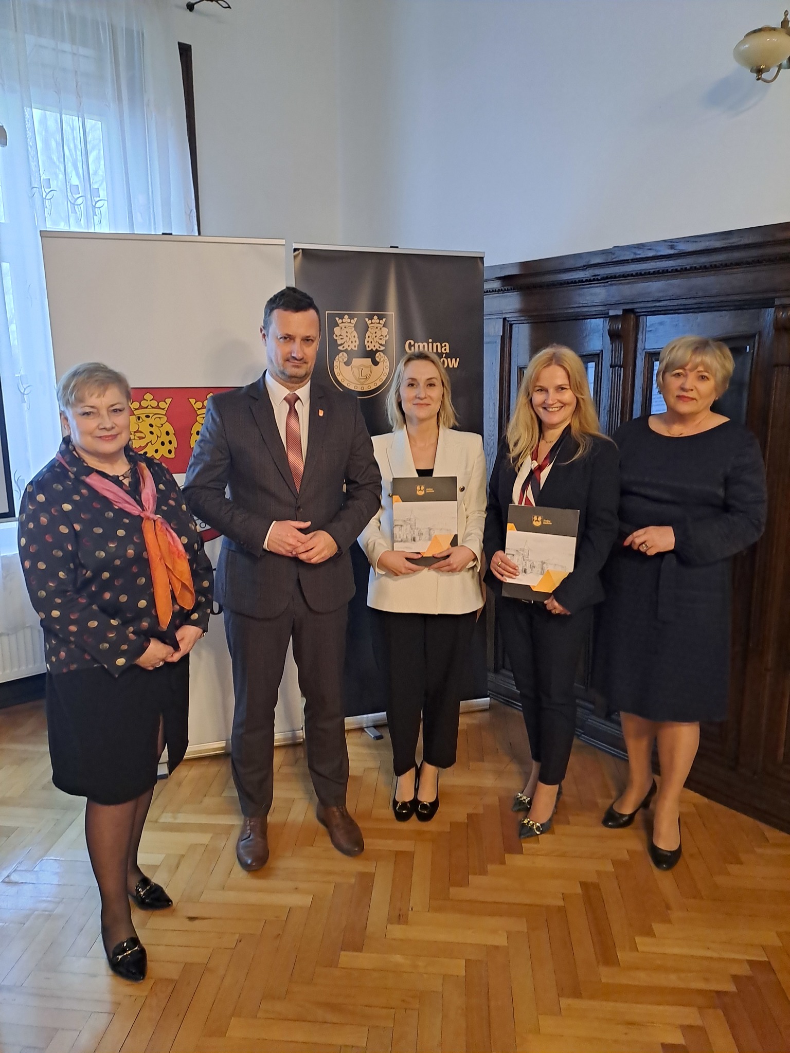 F16b29ff ccac 4dfb a818 20ff8dc7d635