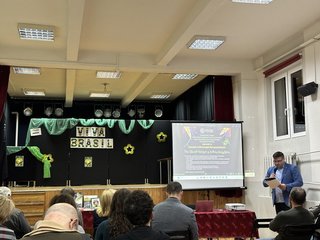 Mini 76c6de1c cd94 4ece bae6 c2641a324c8d