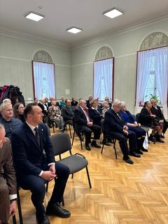 Mini 40759d2d 8d8b 43ff b760 1dc25295f756