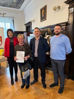 Mini 2fd9d3f4 429e 49e9 87a4 c9fcabf02082