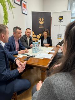 Mini 2aee4f8c e230 4db9 945c 9a78bf2fb6e8