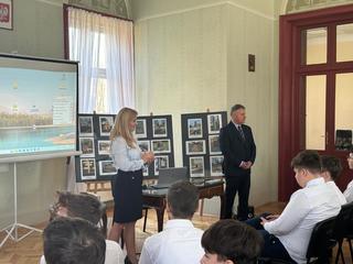 Mini d51d172e 34b0 49b5 a29c b53b0dcdae53