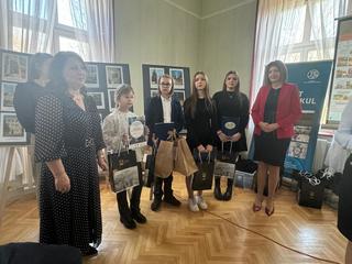 Mini 75698999 9505 4019 aa83 654749d979dd