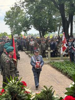 Mini 57ba65e4 1348 4070 9b05 24d39eb30576