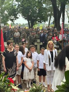 Mini 1518755f 3981 4d1c 8240 ce31e053da9c