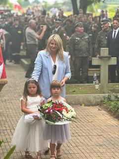 Mini 1703991a 050c 4db2 9065 94114c3e6b95