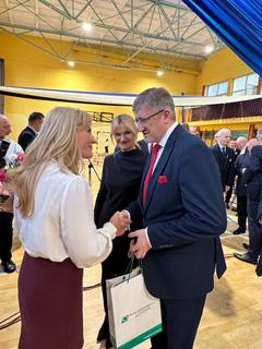 Mini 8ca24ce8 a4b7 4120 a130 149b80f0f206