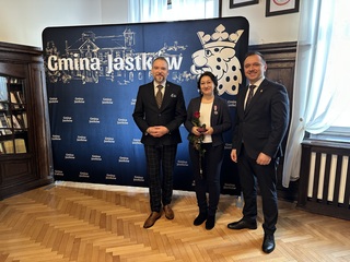 Mini 86768e37 34ca 4378 aa84 3877b3639b14