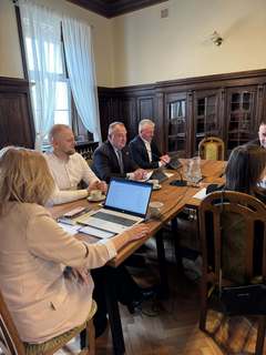 Mini 51df16ac 90bb 4960 83a3 7934d14ed057