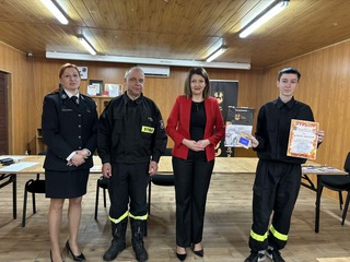 Mini fa8615df dd8a 4b86 87fd f84e08051d54